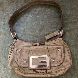 Guess Green and Snake Skin Look Purse in Excellent Condition